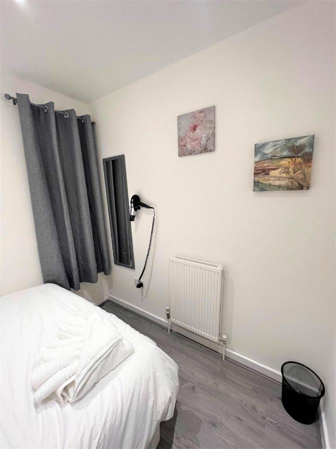 Stepney Green Beds To Stay 24 Лондон Экстерьер фото