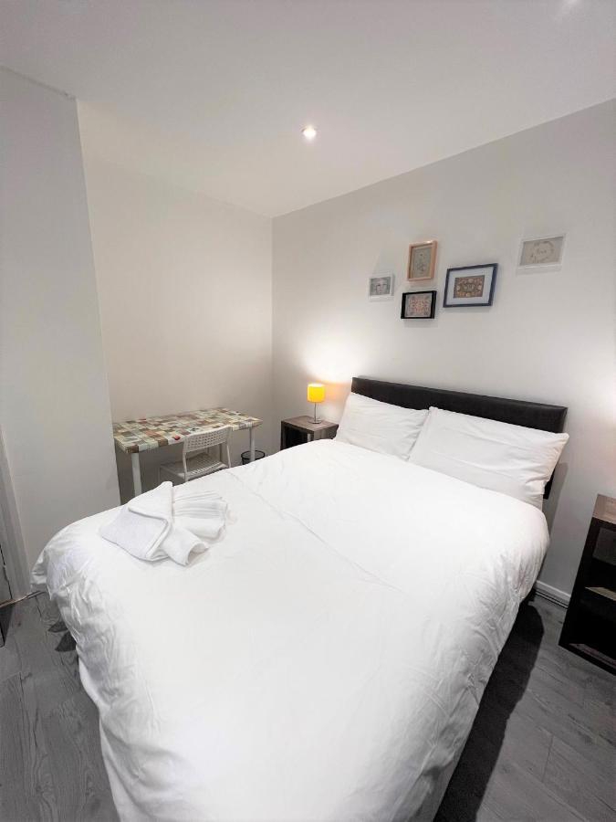 Stepney Green Beds To Stay 24 Лондон Экстерьер фото