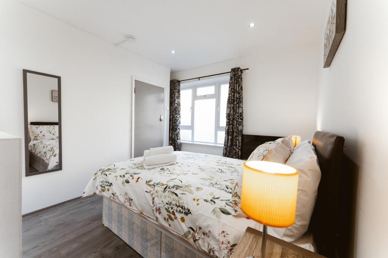Stepney Green Beds To Stay 24 Лондон Экстерьер фото