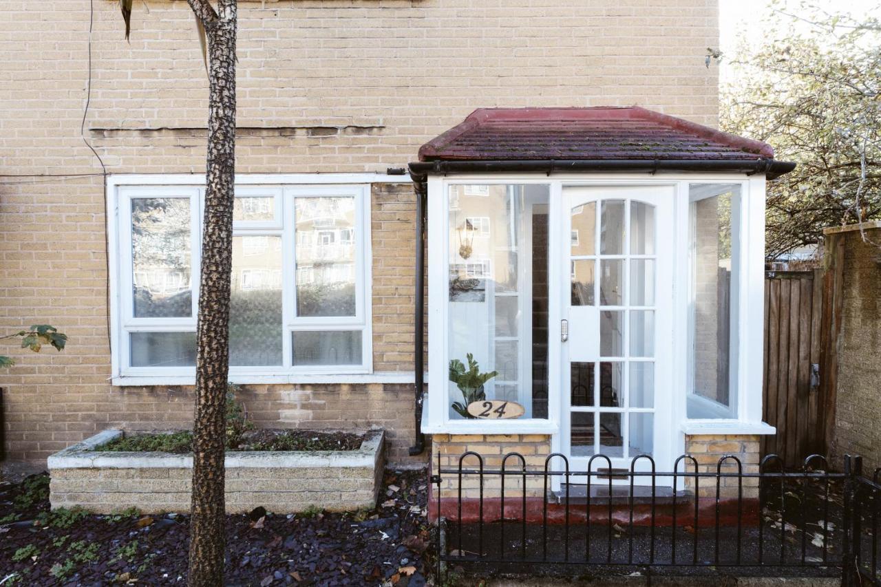 Stepney Green Beds To Stay 24 Лондон Экстерьер фото