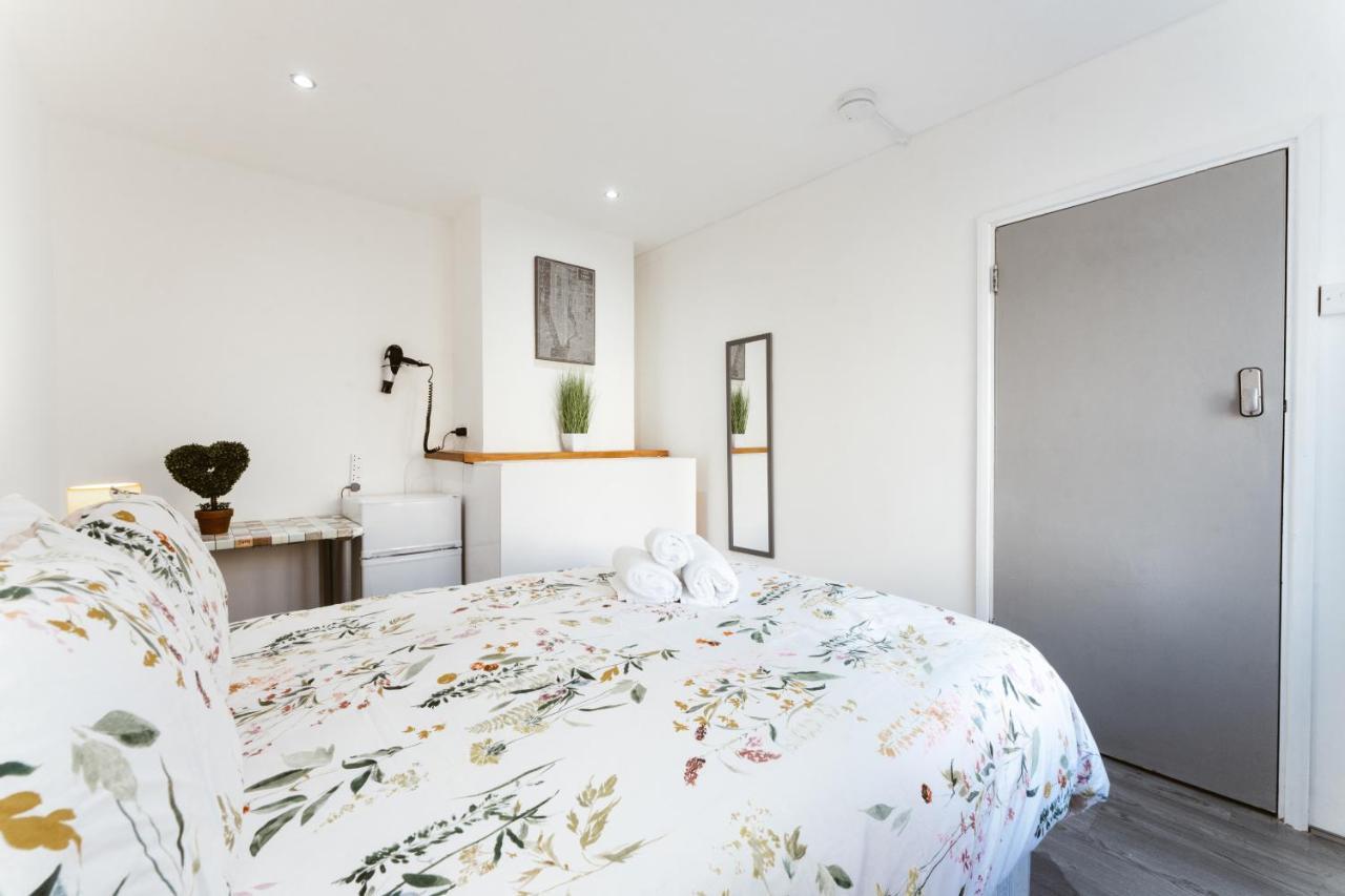 Stepney Green Beds To Stay 24 Лондон Экстерьер фото